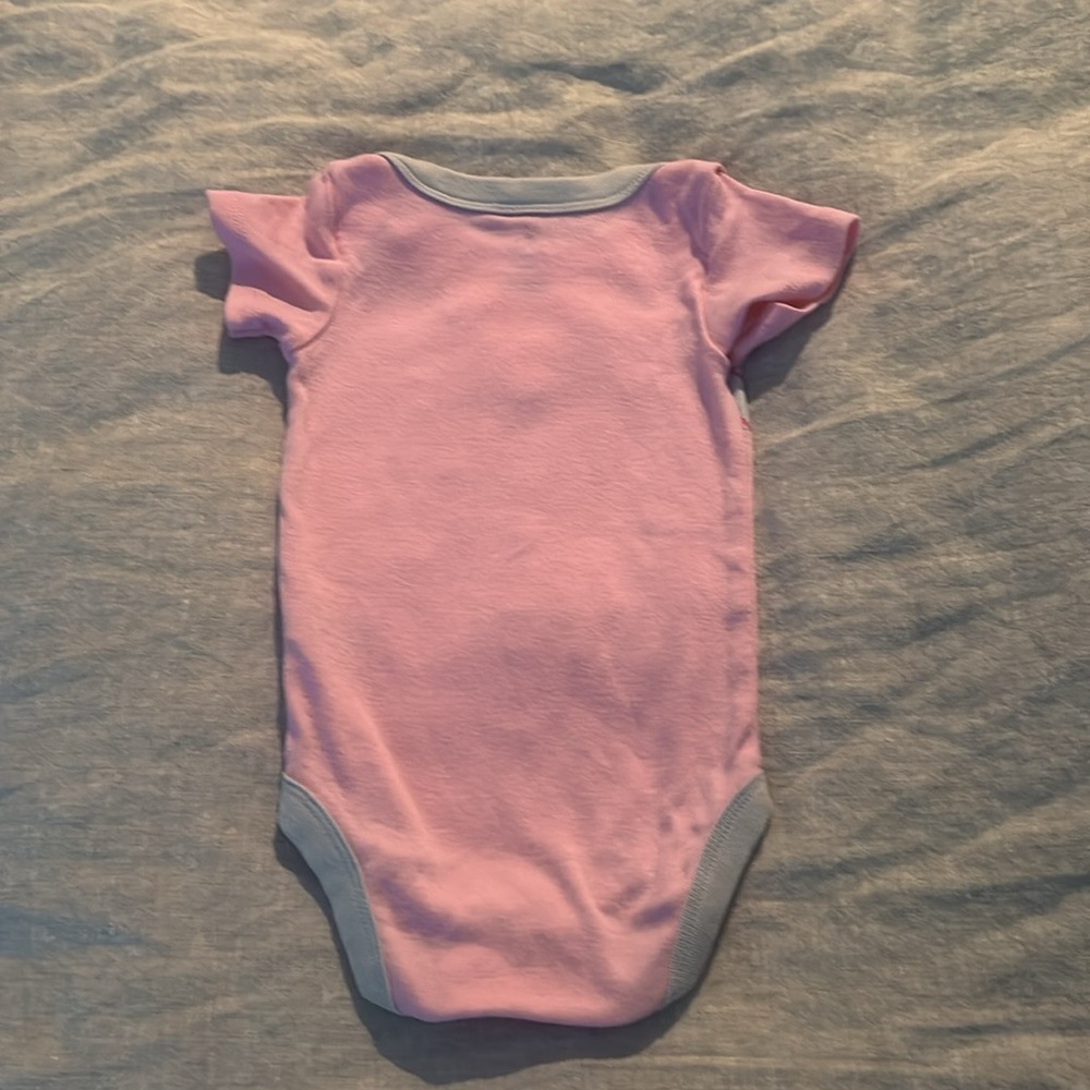 Baby girl jordan onesie - Picture 3 of 3